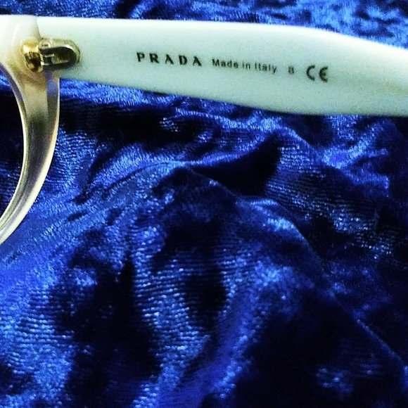 Eyeglass Frames.  With 1 White Prada Case & 1 Black Prada Case, Plus clean Cloth - Picture 3 of 4